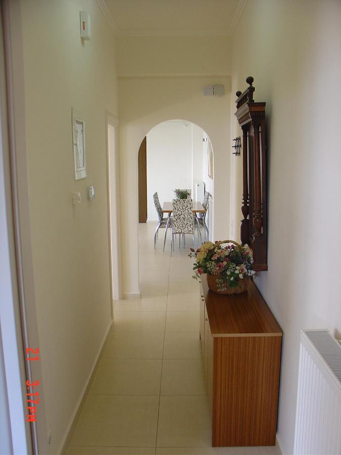 Verga First Floor Apartment Экстерьер фото